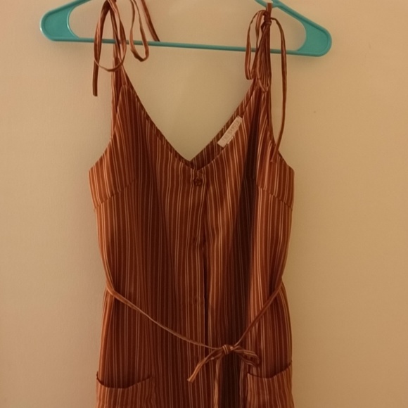 *LAST CHANCE*  Rust colored dress - Picture 2 of 8